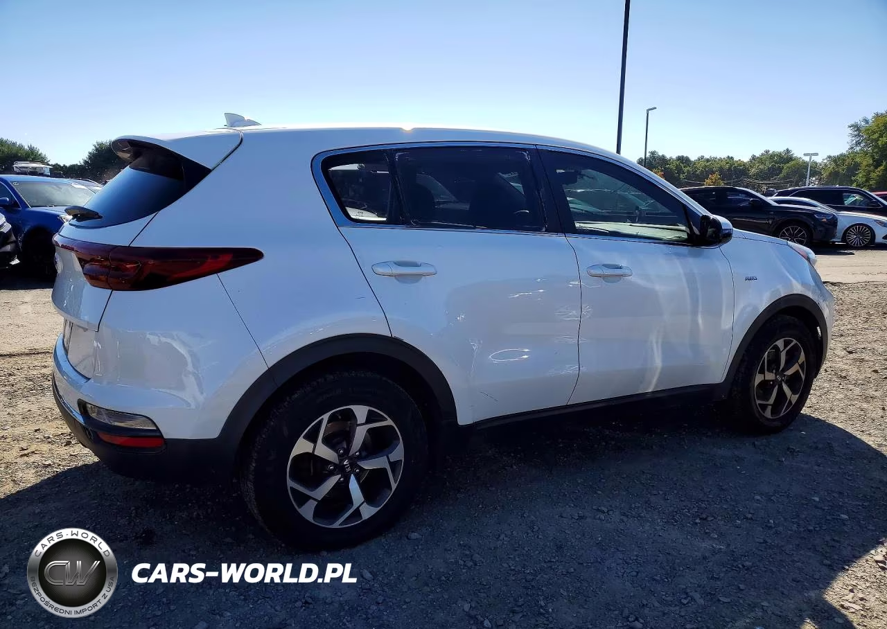 2021 Kia Sportage Lx VIN:KNDPMCAC2M7916107 - 3