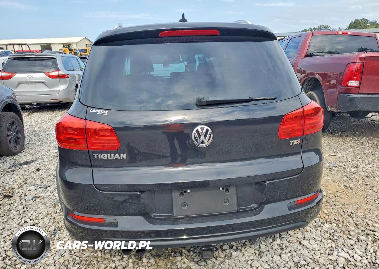 2017 Volkswagen Tiguan Sport VIN:WVGTV7AXXHK016043 - 6