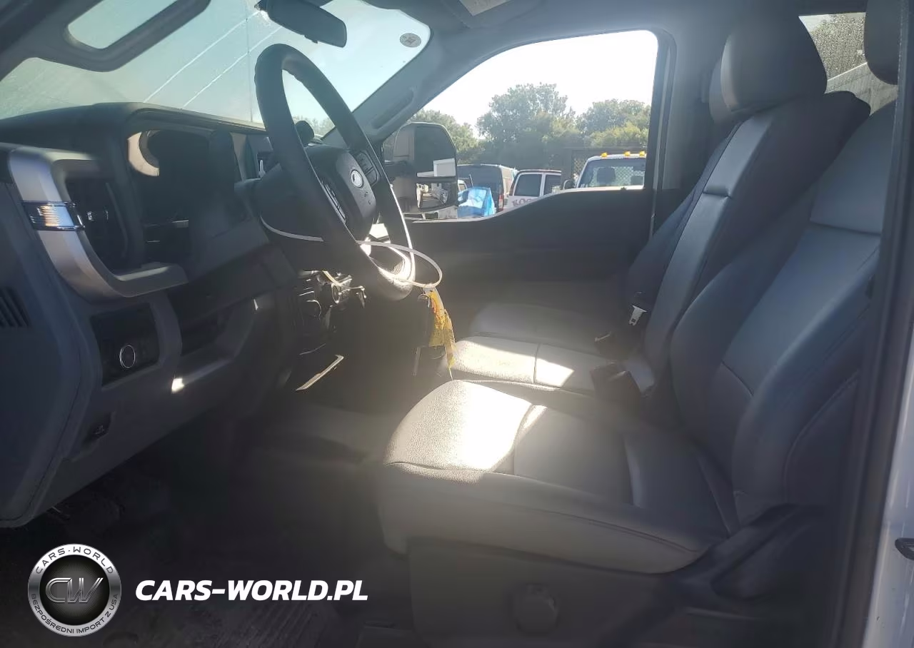 2023 Ford F550 Super Duty VIN:1FD0W5HT8PEC31960 - 7