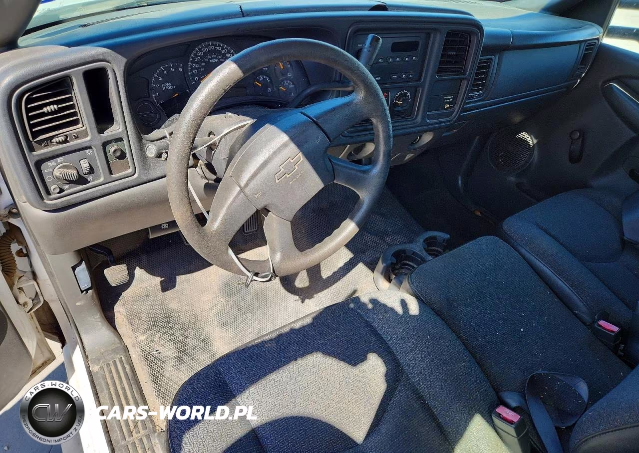 2003 Chevrolet Silverado C1500 VIN:1GCEC19V43Z337689 - 8
