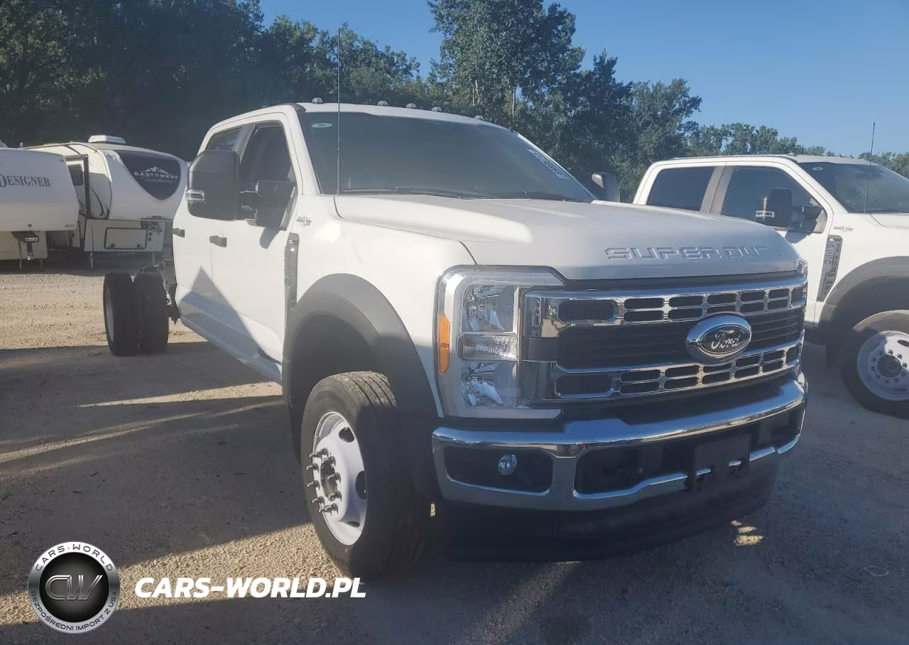 2023 Ford F550 Super Duty VIN:1FD0W5HT5PEC77827 - 4