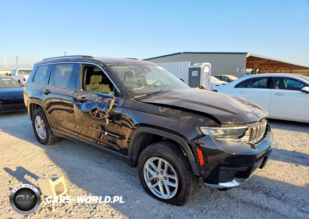 2023 Jeep Grand Cherokee VIN:1C4RJKAG6P8870231 - 4