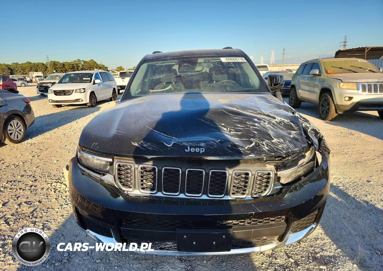 2023 Jeep Grand Cherokee VIN:1C4RJKAG6P8870231 - 5
