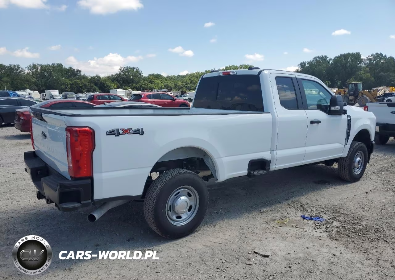 2025 Ford F250 Super Duty VIN:1FT7X2BA9SEC33084 - 3