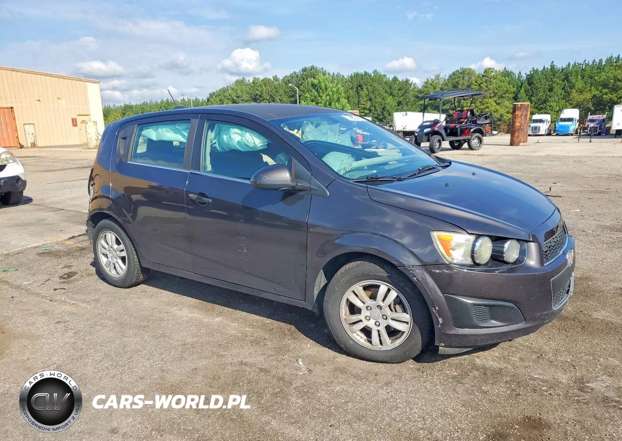 2015 Chevrolet Sonic Lt VIN:1G1JC6SG5F4101800 - 4