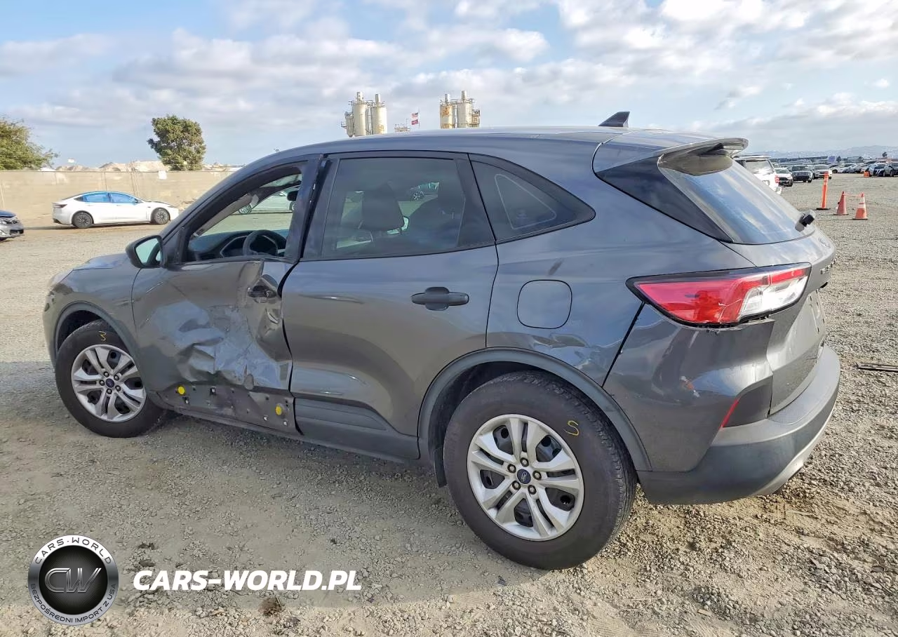 2021 Ford Escape S VIN:1FMCU0F60MUA40246 - 2