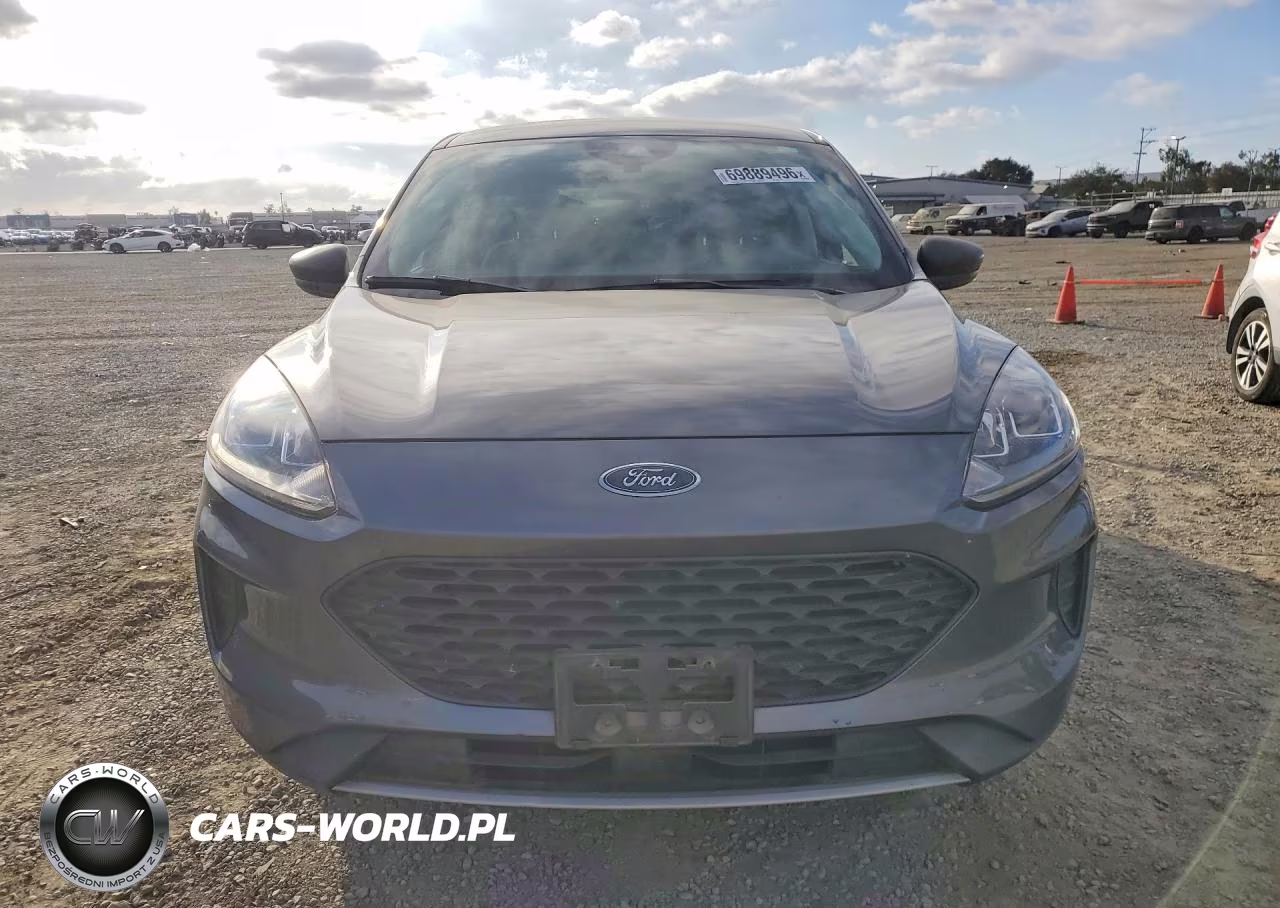 2021 Ford Escape S VIN:1FMCU0F60MUA40246 - 5