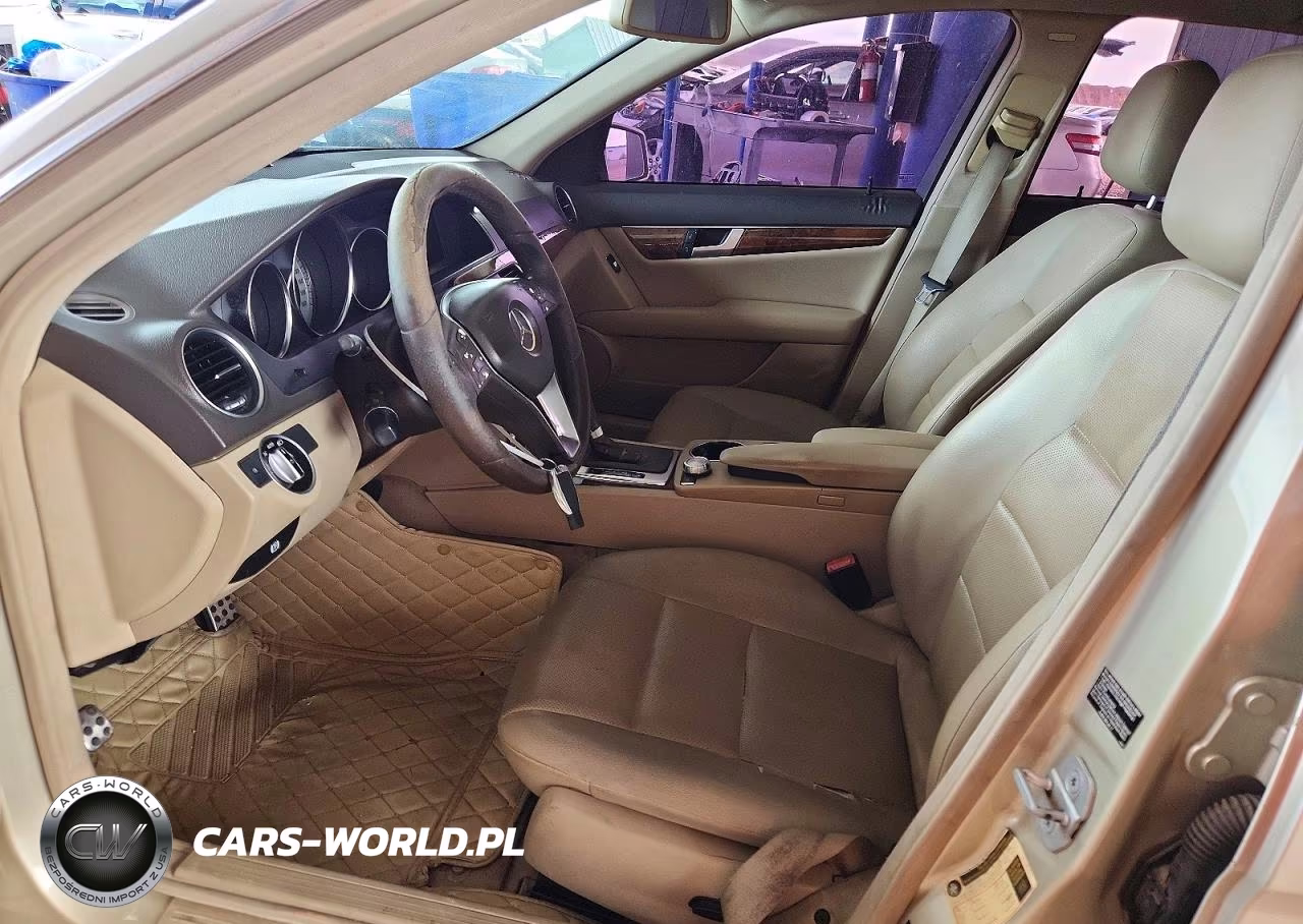 2012 Mercedes-Benz C 250 VIN:WDDGF4HB8CR219143 - 7
