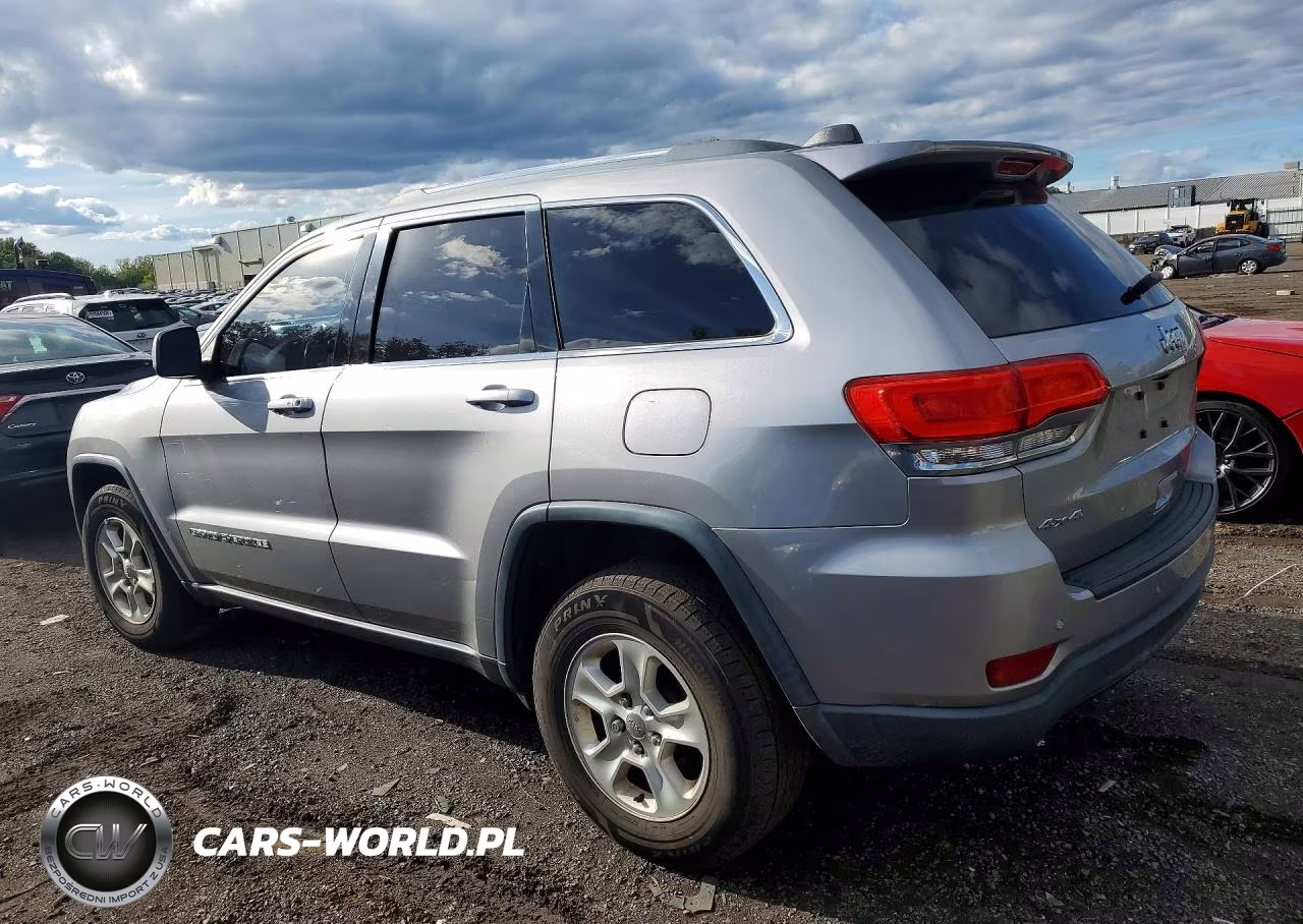 2017 Jeep Grand Cherokee Laredo VIN:1C4RJFAG2HC678536 - 2