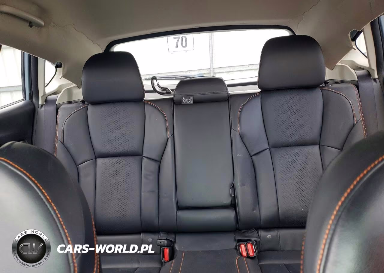 2019 Subaru Crosstrek Limited VIN:JF2GTAMC4K8332867 - 10