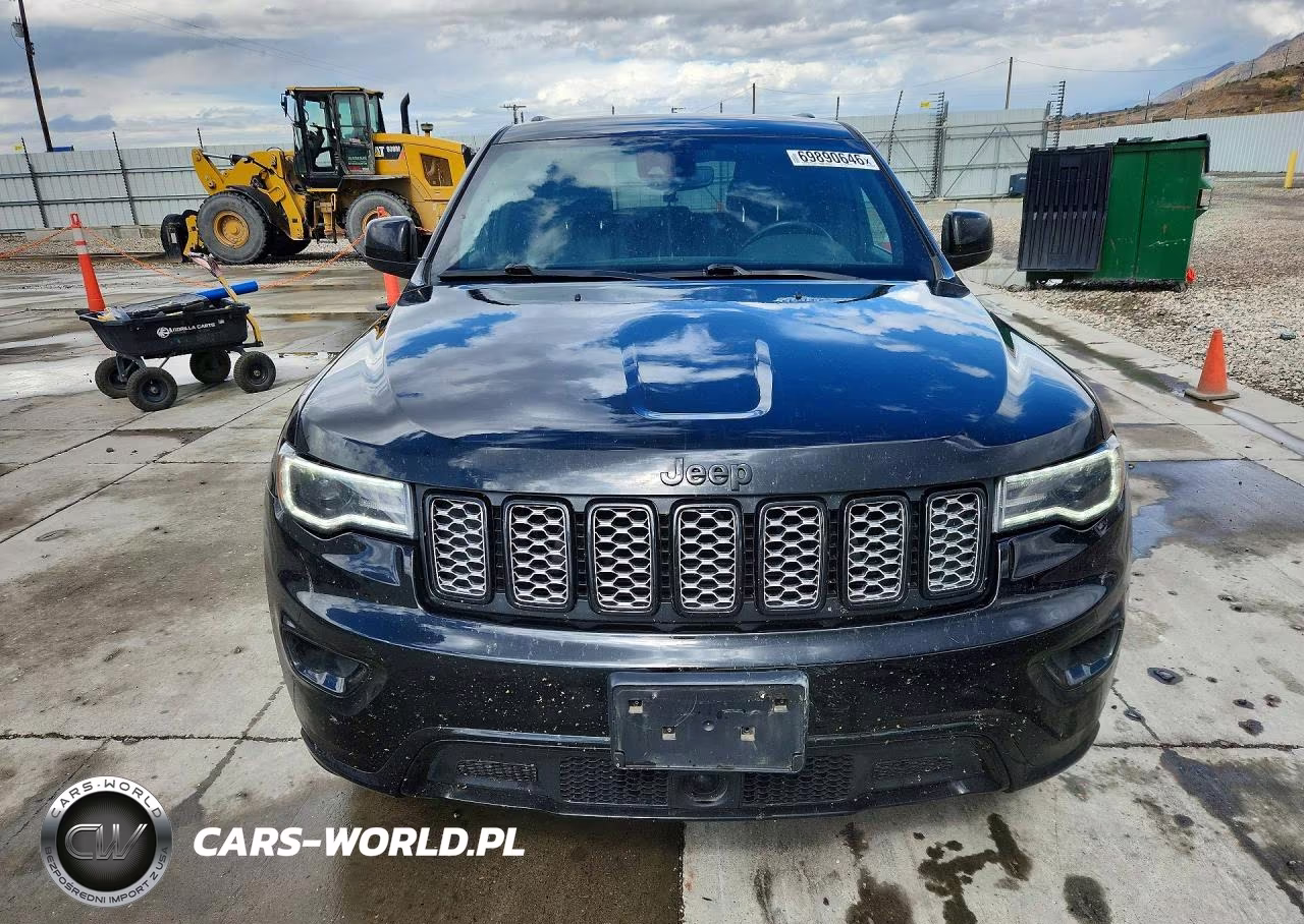 2022 Jeep Grand Cherokee Laredo E VIN:1C4RJFAG5NC144166 - 5