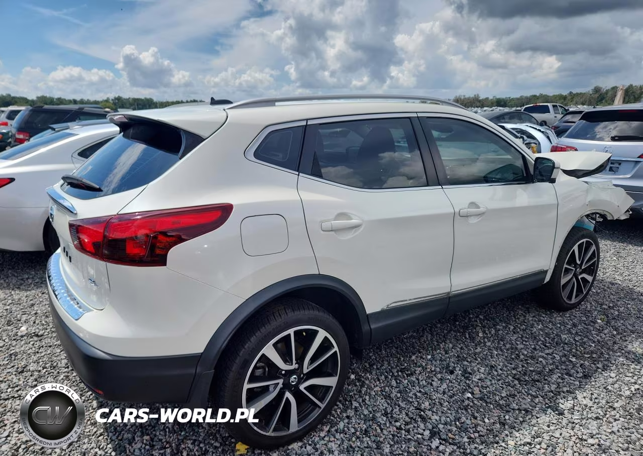 2018 Nissan Rogue Sport Sl VIN:JN1BJ1CP5JW161692 - 3