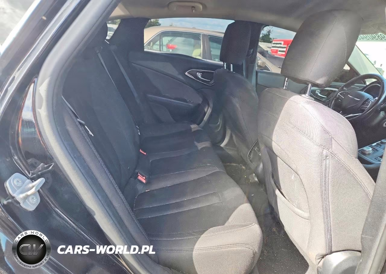 2015 Chrysler 200 Limited VIN:1C3CCCAB0FN651778 - 10
