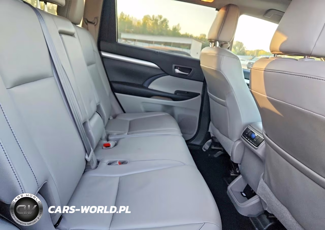 2019 Toyota Highlander Hybrid Xle VIN:5TDJGRFH2KS055339 - 11