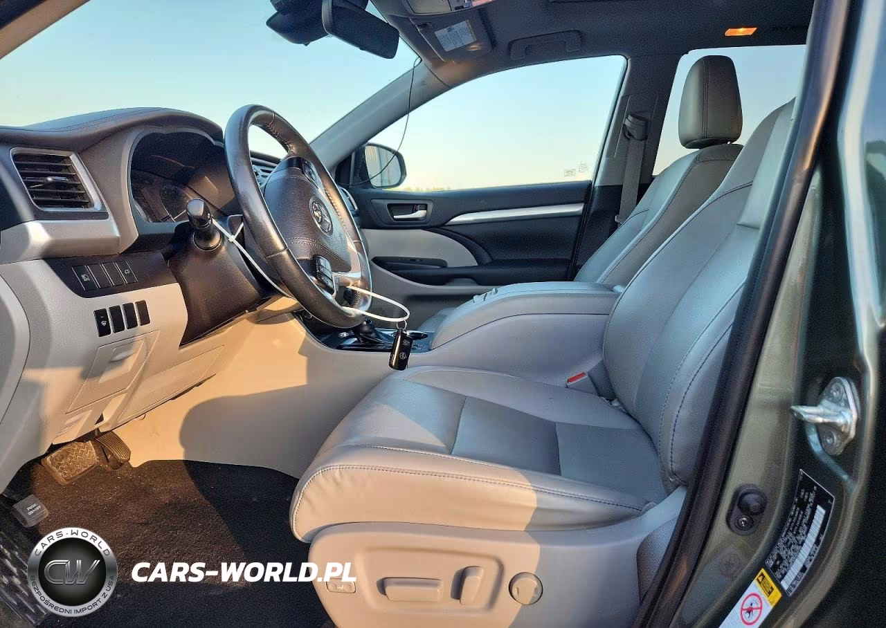2019 Toyota Highlander Hybrid Xle VIN:5TDJGRFH2KS055339 - 7
