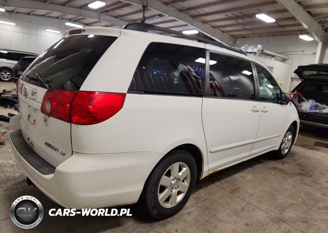 2007 Toyota Sienna Le 8-Passenger VIN:5TDZK23C37S034217 - 3