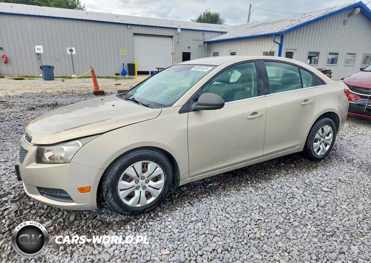 2012 Chevrolet Cruze Ls VIN:1G1PC5SH2C7163811 - 1