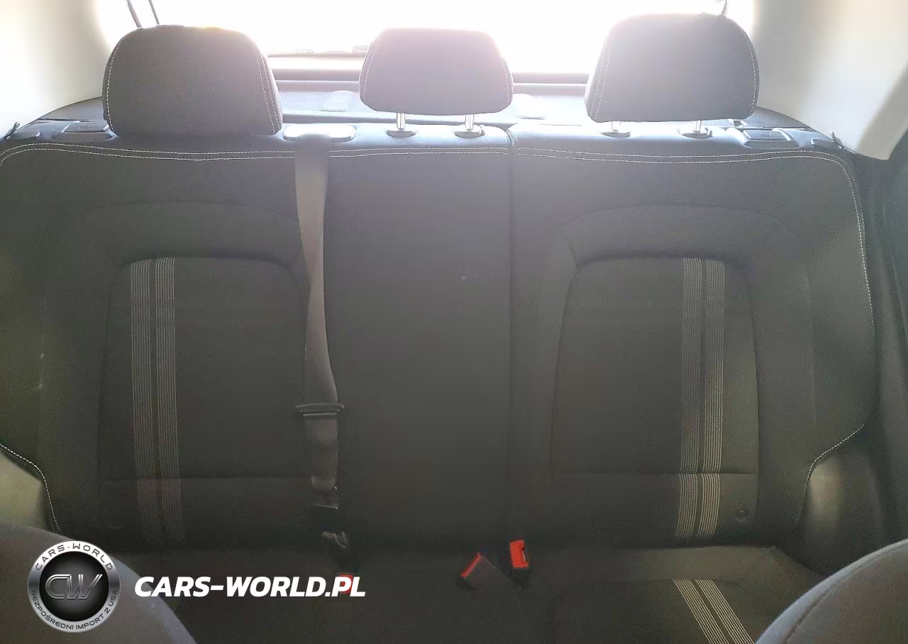 2026 Hyundai Venue Sel VIN:KMHRC8A36TU465333 - 10
