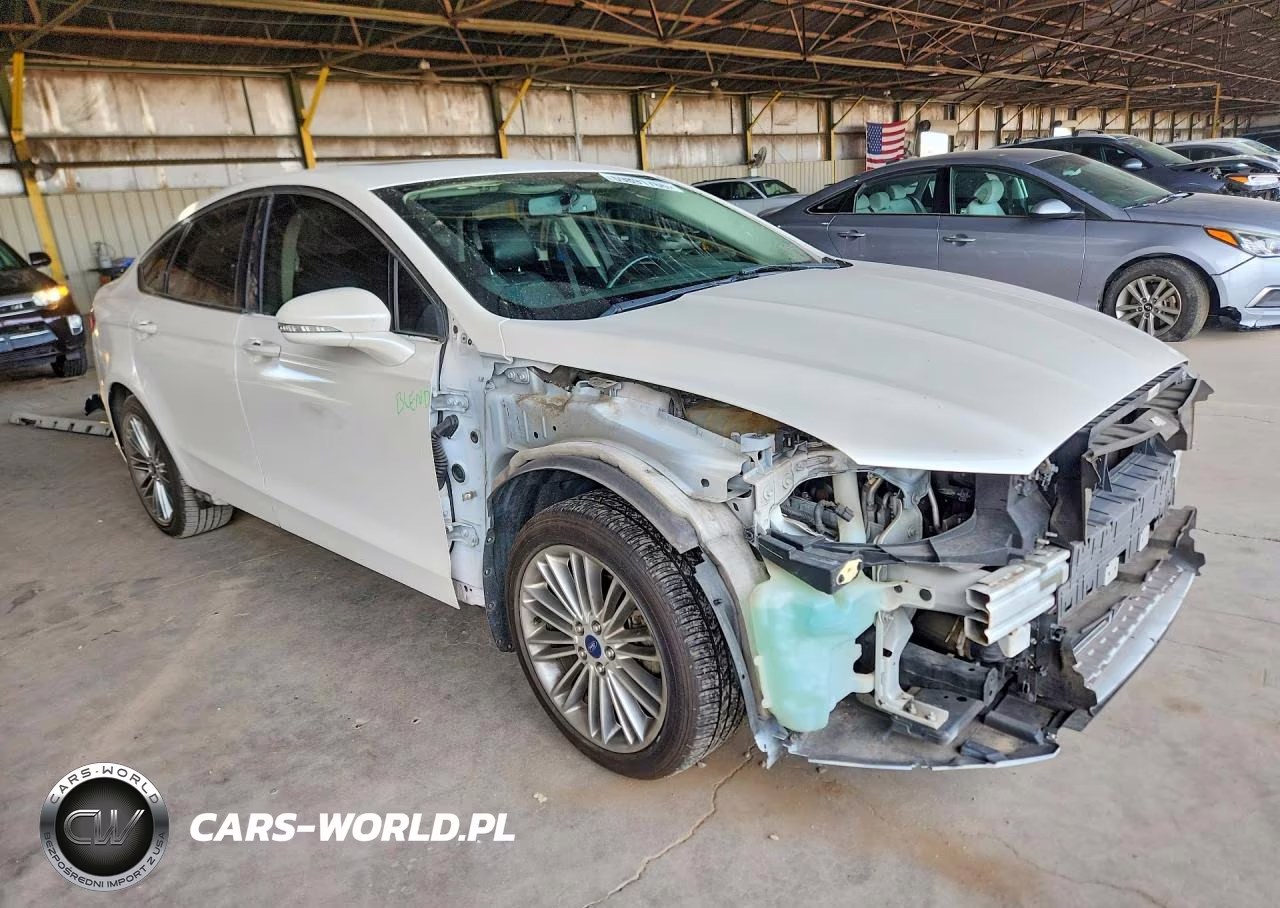 2014 Ford Fusion Se VIN:3FA6P0H93ER161531 - 4