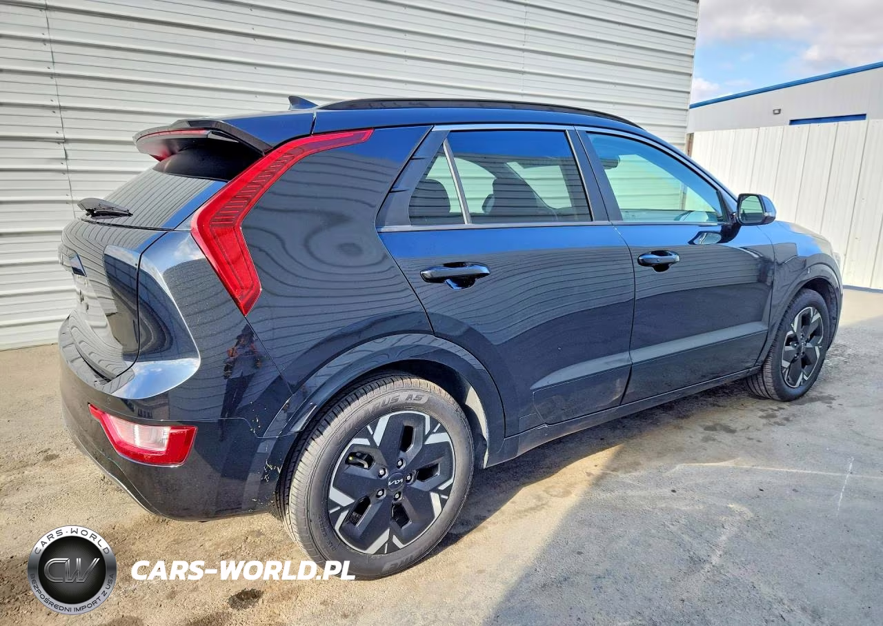 2023 Kia Niro Wind VIN:KNDCR3L1XP5021895 - 3