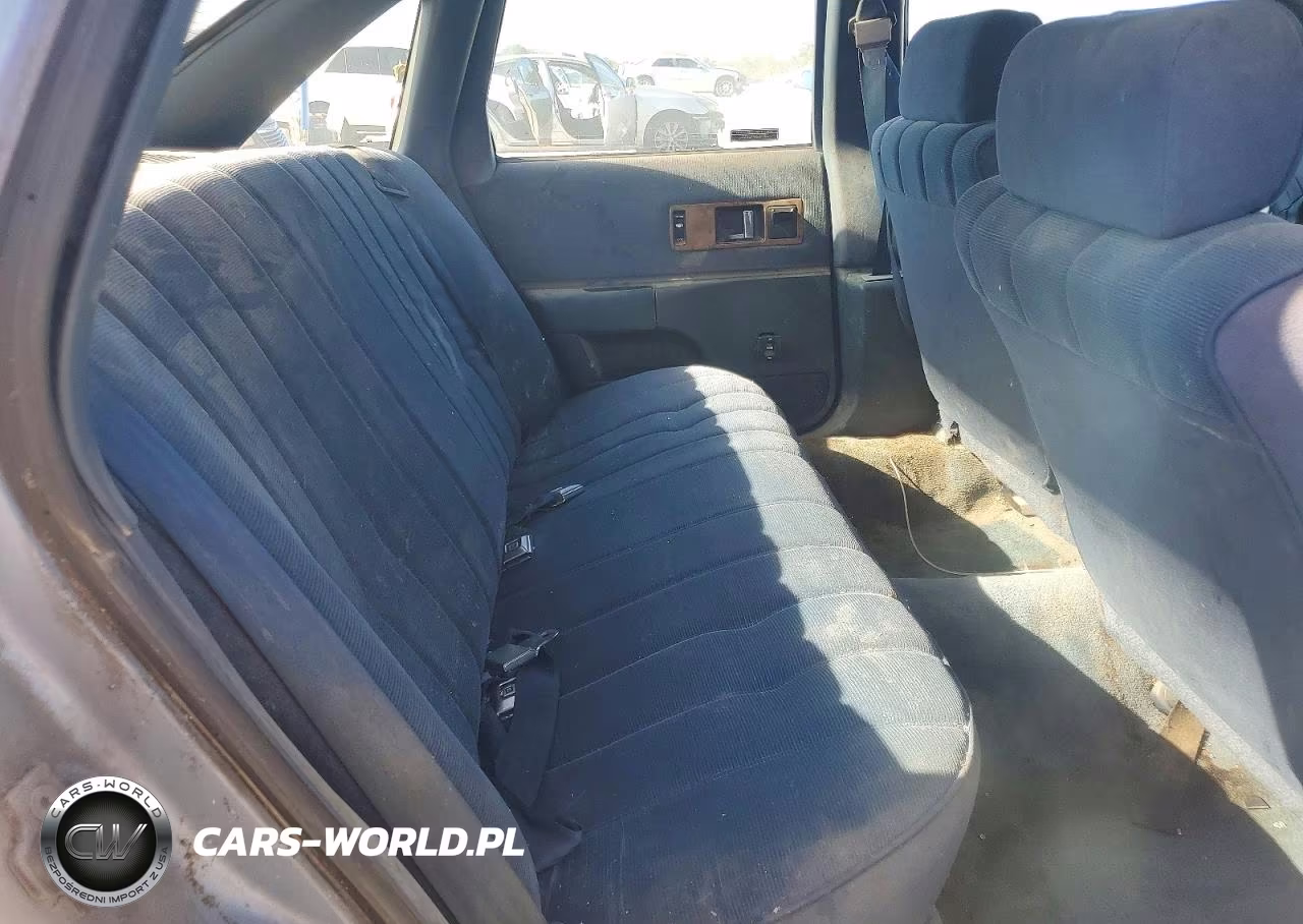 1993 Chevrolet Caprice Classic VIN:1G1BL53E3PR139865 - 10