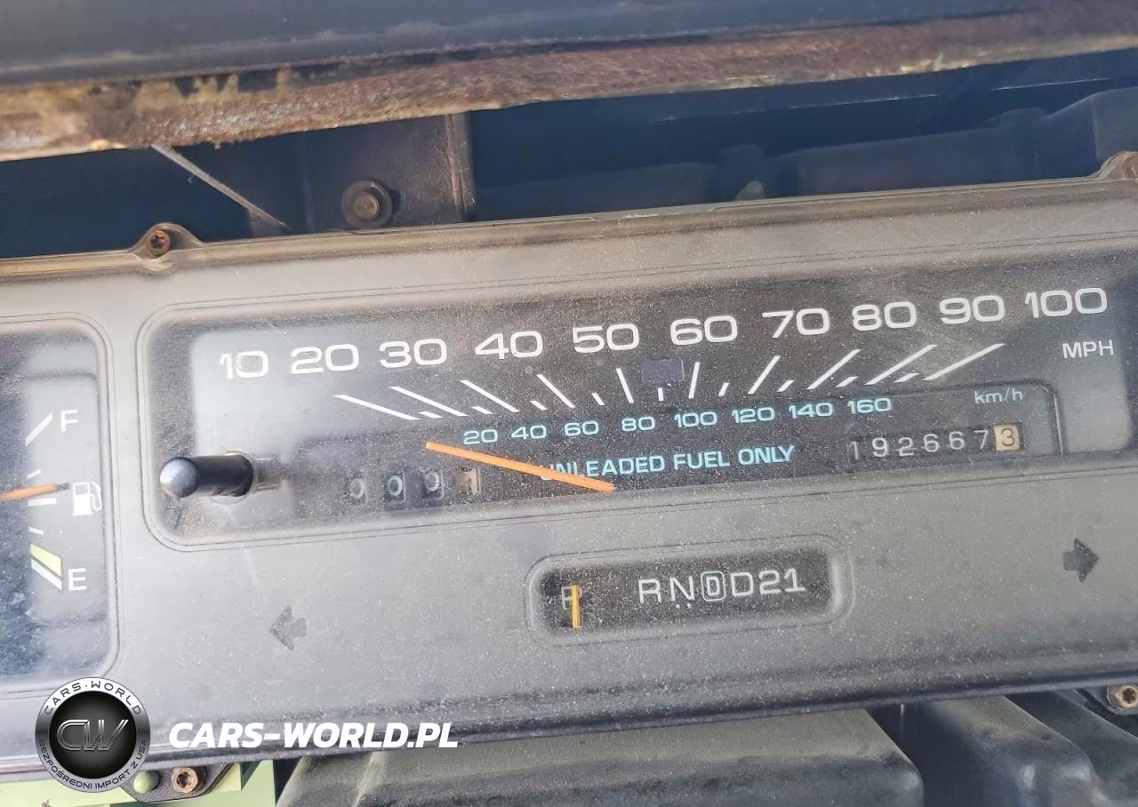 1993 Chevrolet Caprice Classic VIN:1G1BL53E3PR139865 - 9
