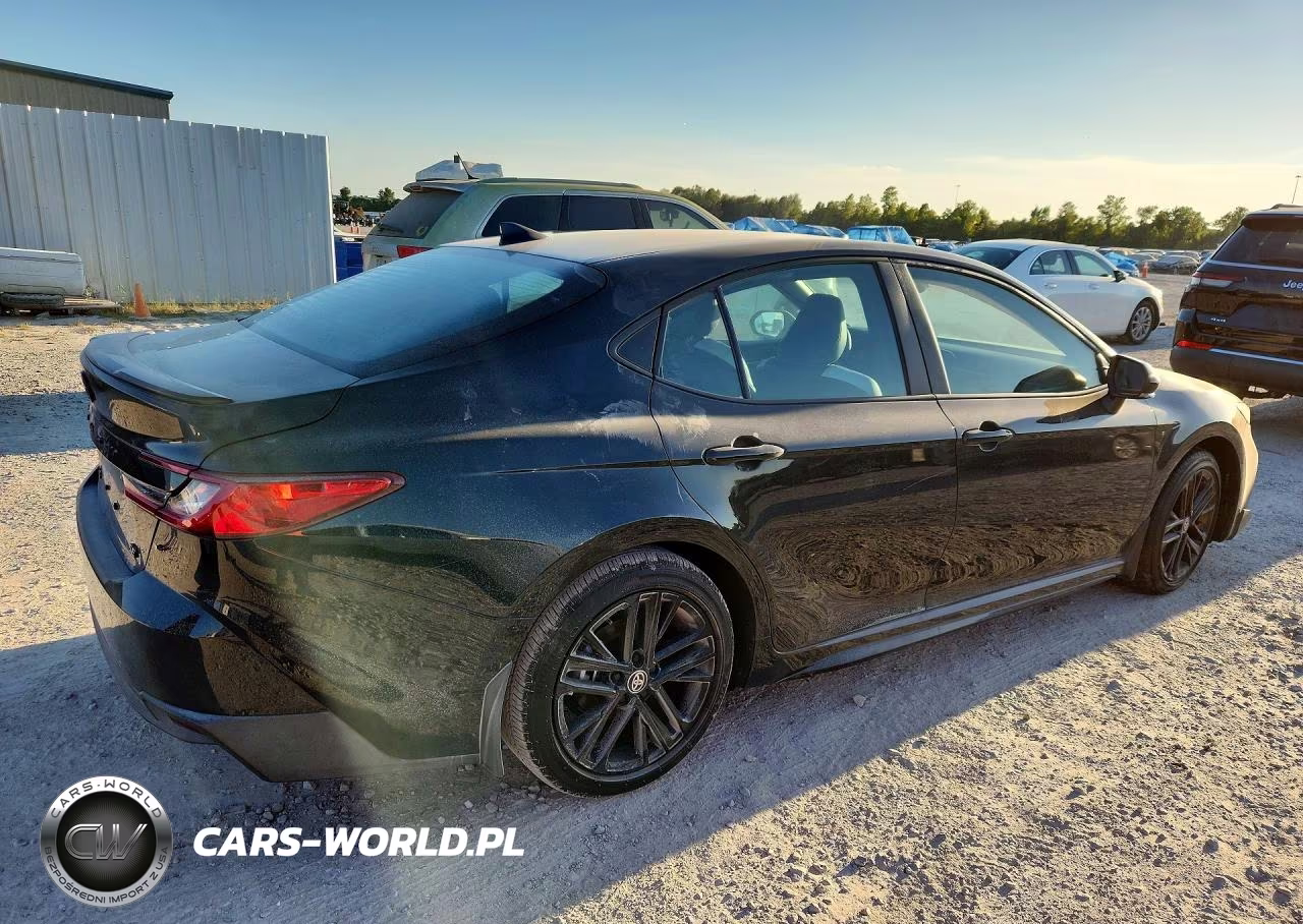 2026 Toyota Camry Se VIN:4T1DAACK9TU757487 - 3