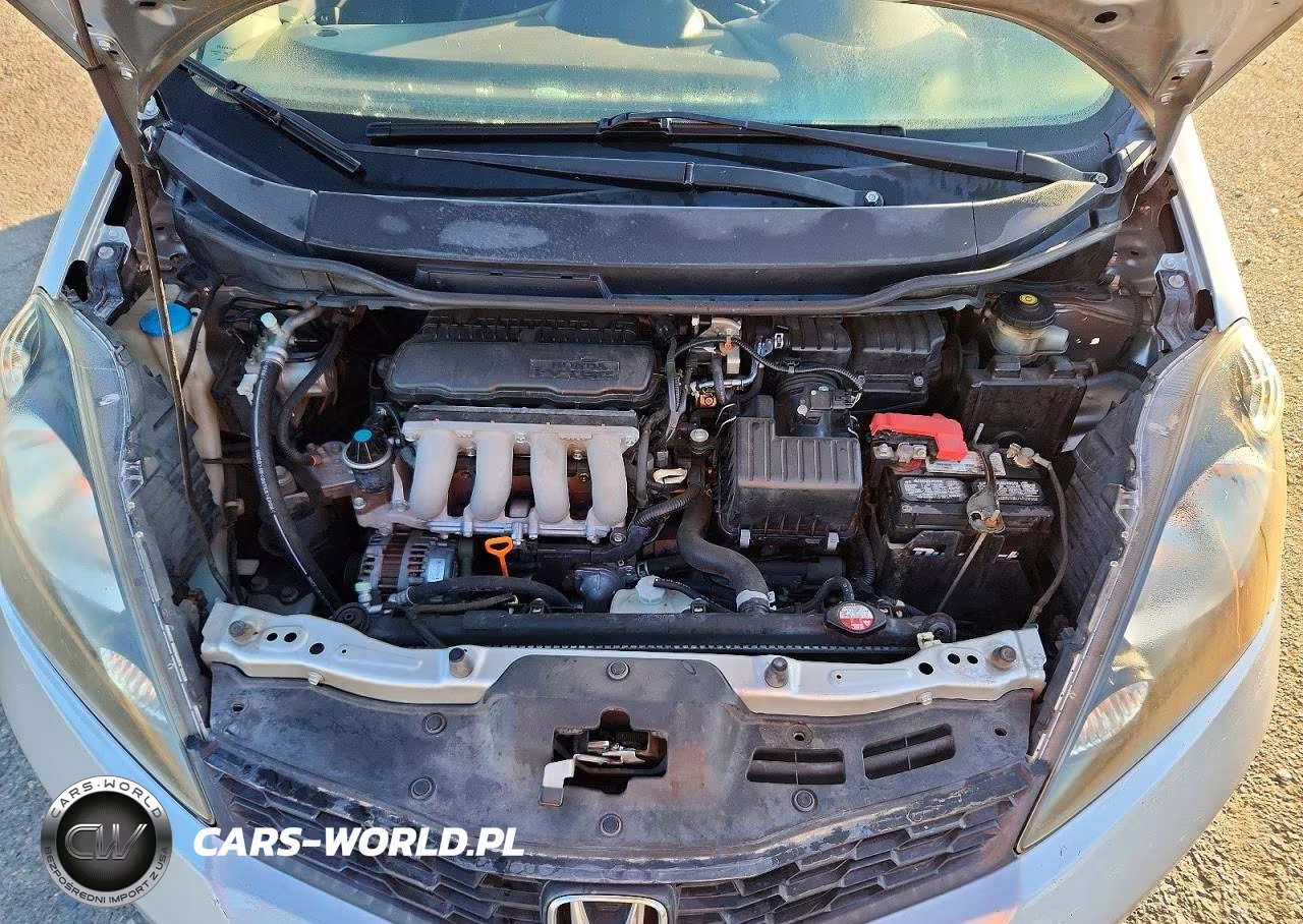 2012 Honda Fit Sport VIN:JHMGE8H57CC004577 - 11