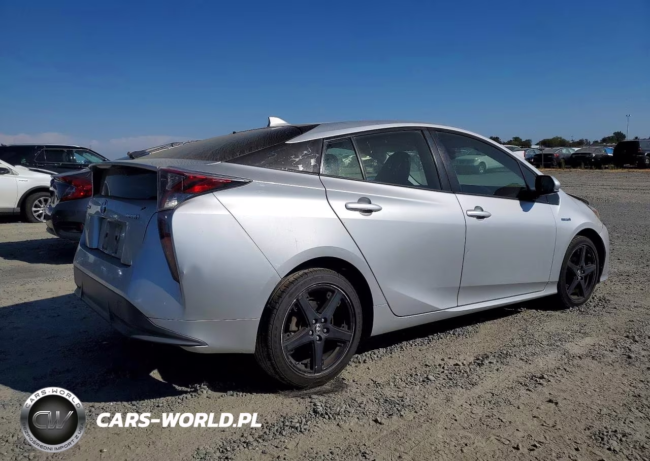 2017 Toyota Prius Three Touring VIN:JTDKARFU4H3530938 - 3