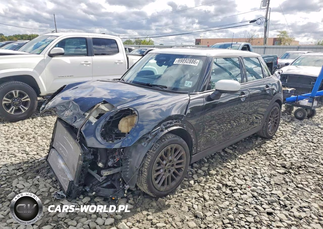 2025 Mini Cooper S – zdjęcie 1 z 13