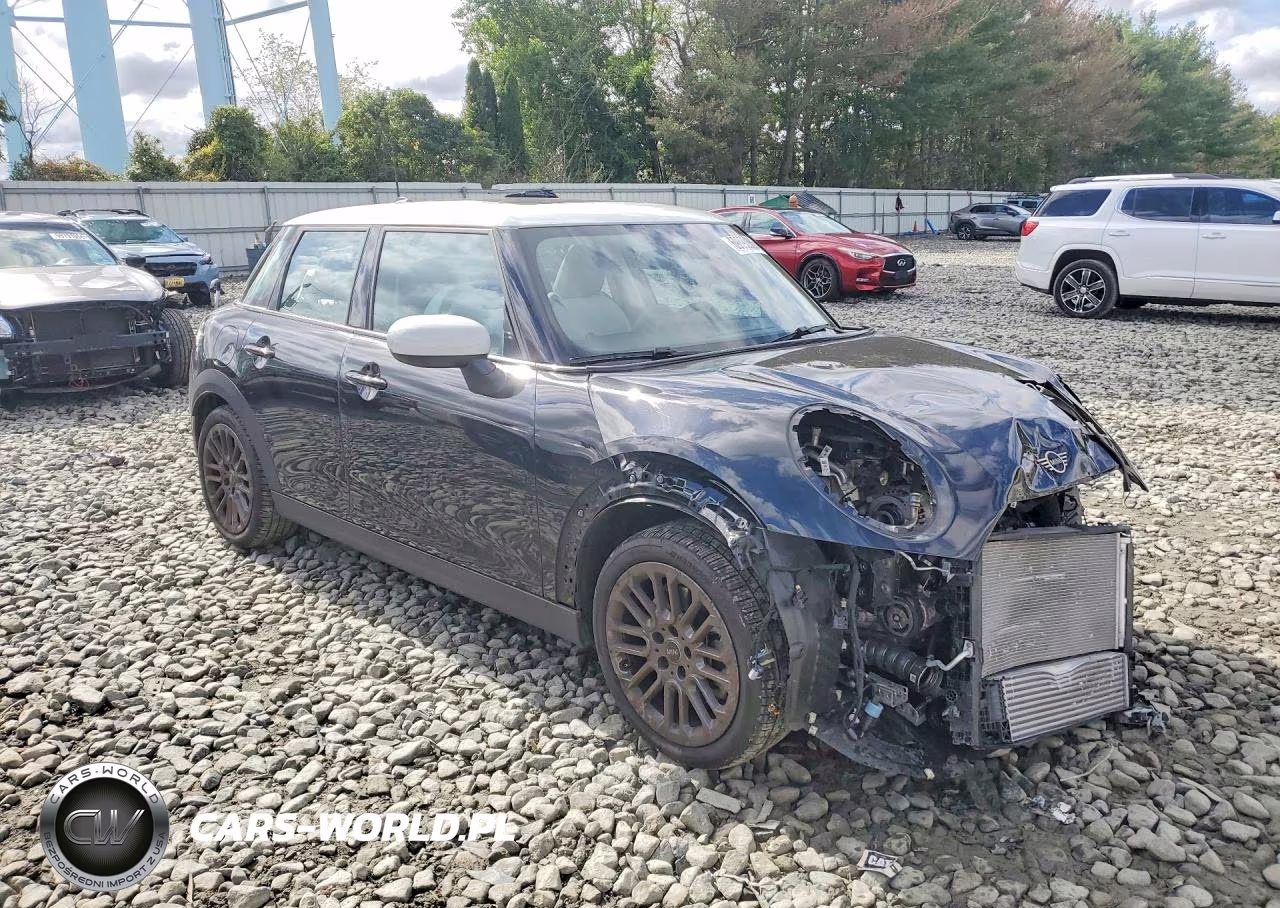 2025 Mini Cooper S VIN:WMW53GD05S2W37003 - 4