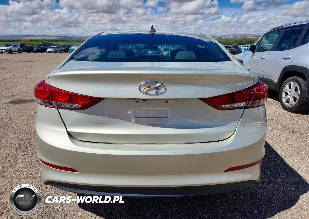 2018 Hyundai Elantra Sel VIN:5NPD84LF2JH365026 - 6