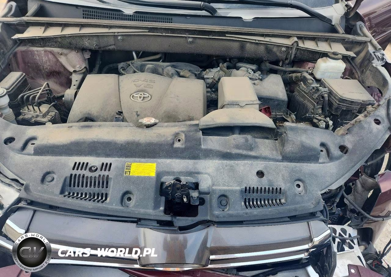 2019 Toyota Highlander Limited Platinum VIN:5TDDZRFH2KS937439 - 11