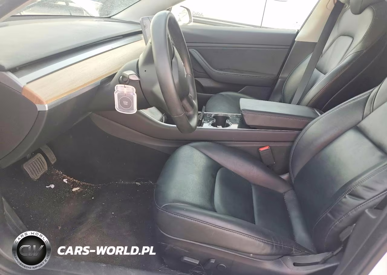 2019 Tesla Model 3 VIN:5YJ3E1EA9KF426540 - 7