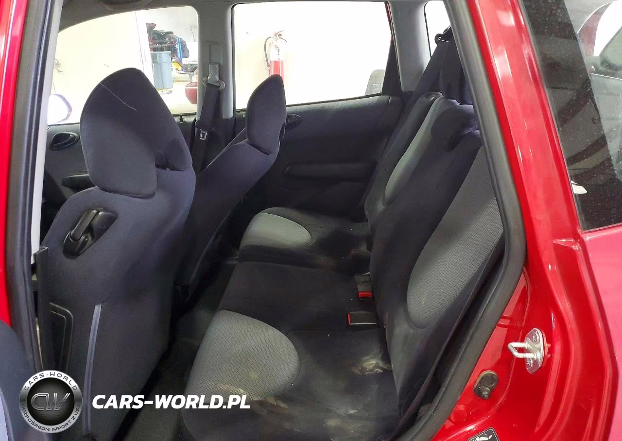 2007 Honda Fit S VIN:JHMGD38697S058148 - 10