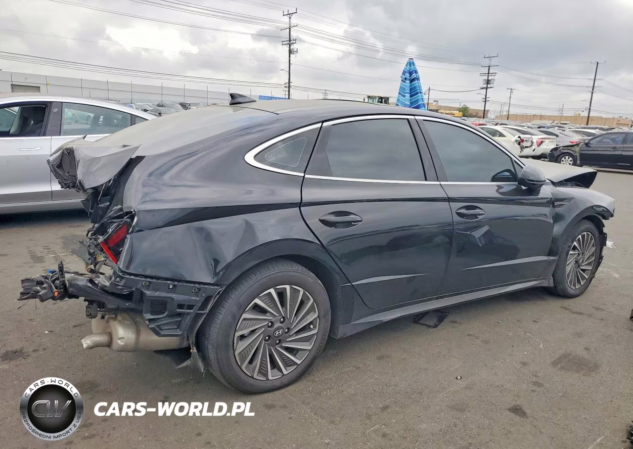 2025 Hyundai Sonata Hybrid Limited VIN:KMHL54JJ0SA115719 - 3
