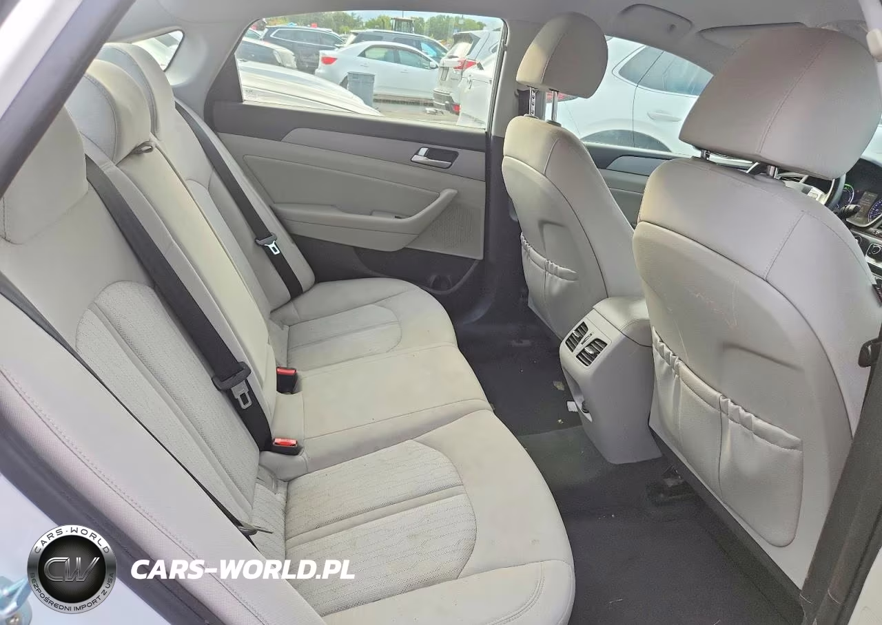 2019 Hyundai Sonata Plug-In Hybrid VIN:KMHE14L20KA094137 - 10