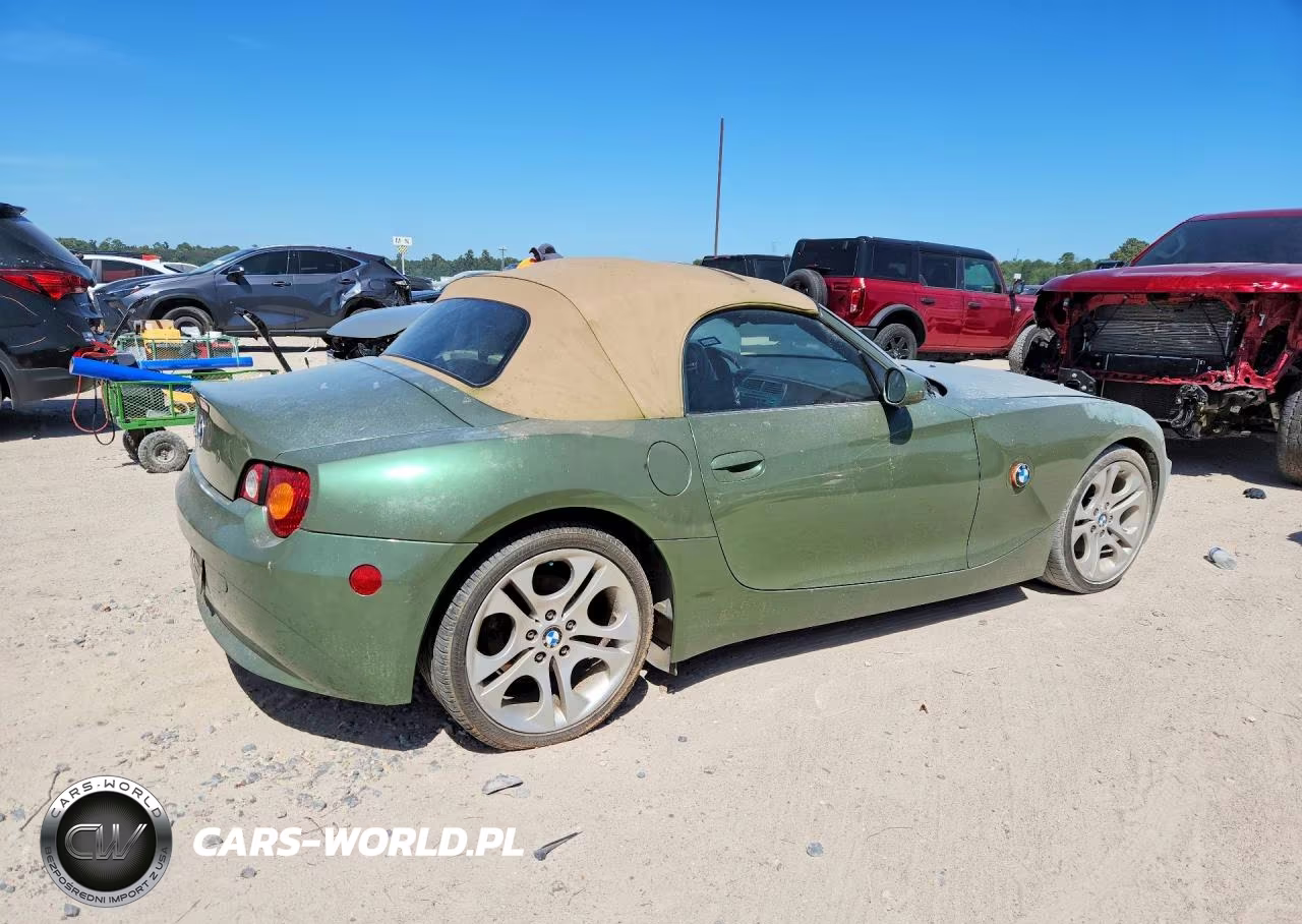 2003 BMW Z4 3.0 VIN:4USBT53493LU03774 - 3