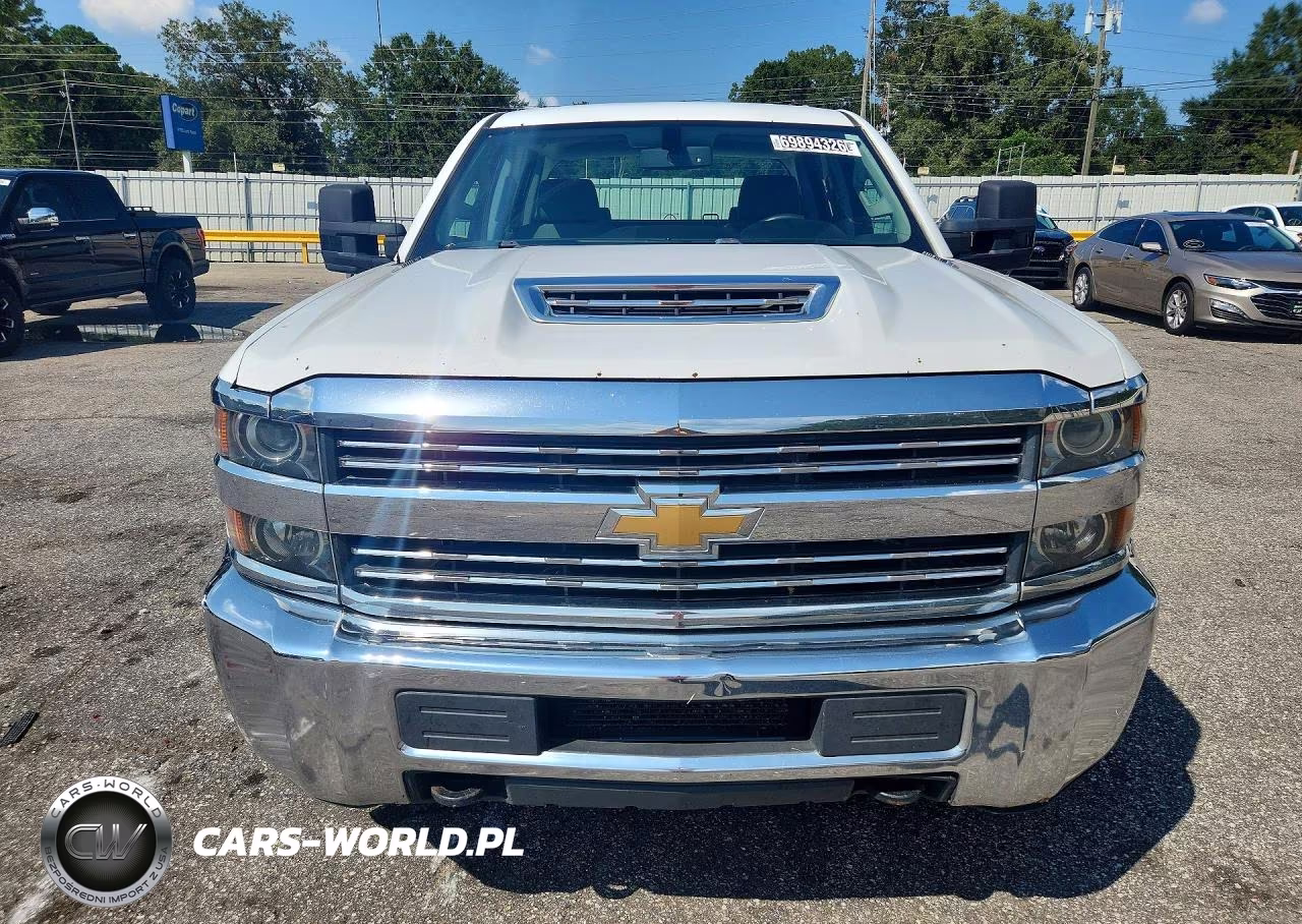 2017 Chevrolet Silverado K2500 Heavy Duty VIN:1GC1KUEY4HF105735 - 5