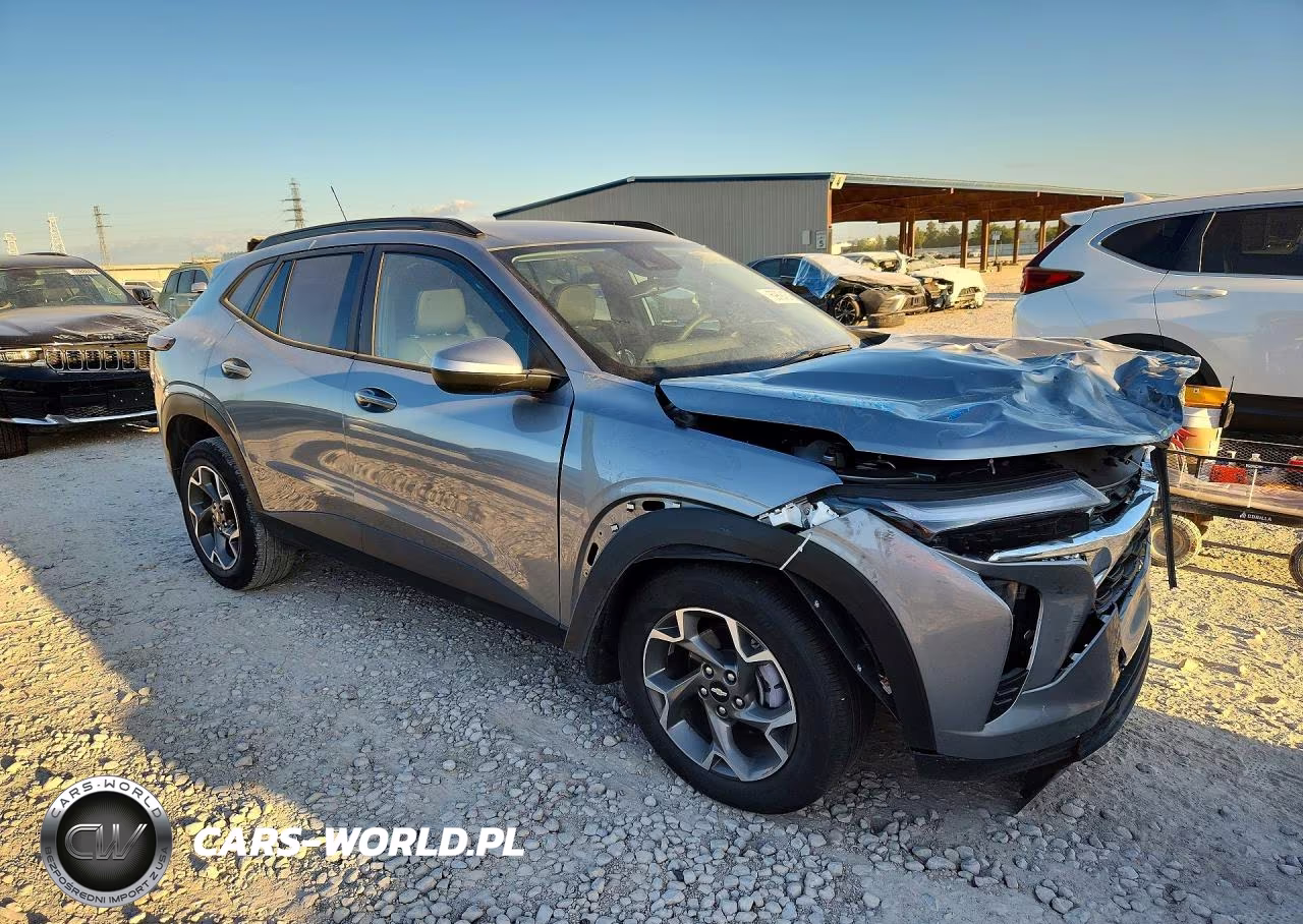 2025 Chevrolet Trax 1Lt VIN:KL77LHEP2SC278438 - 4