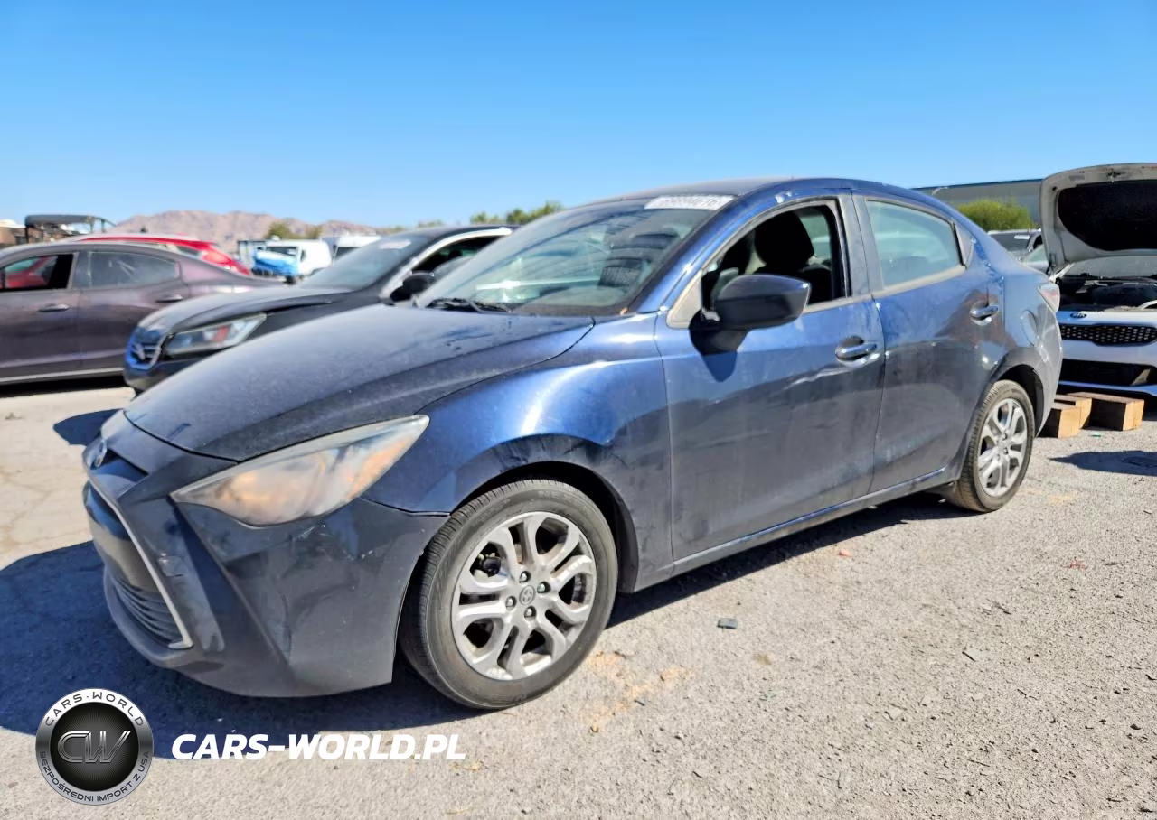 2016 Scion Ia Base – zdjęcie 1 z 12