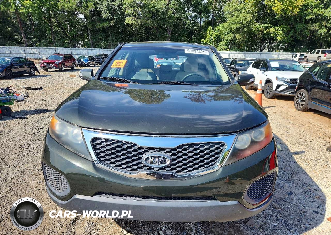 2011 Kia Sorento Lx VIN:5XYKT3A16BG145422 - 5