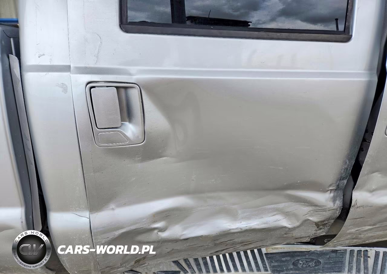2013 Ford F-250 Lariat VIN:1FT7W2BT2DEB45307 - 10