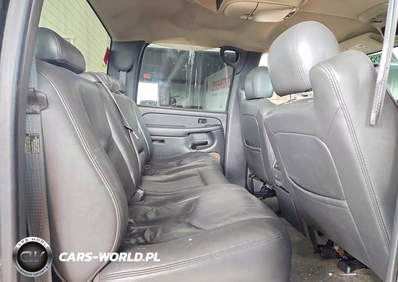 2005 GMC New Sierra C1500 VIN:2GTEC13T151156181 - 10
