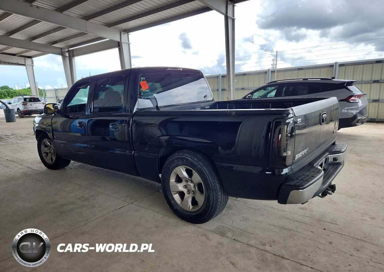 2005 GMC New Sierra C1500 VIN:2GTEC13T151156181 - 2