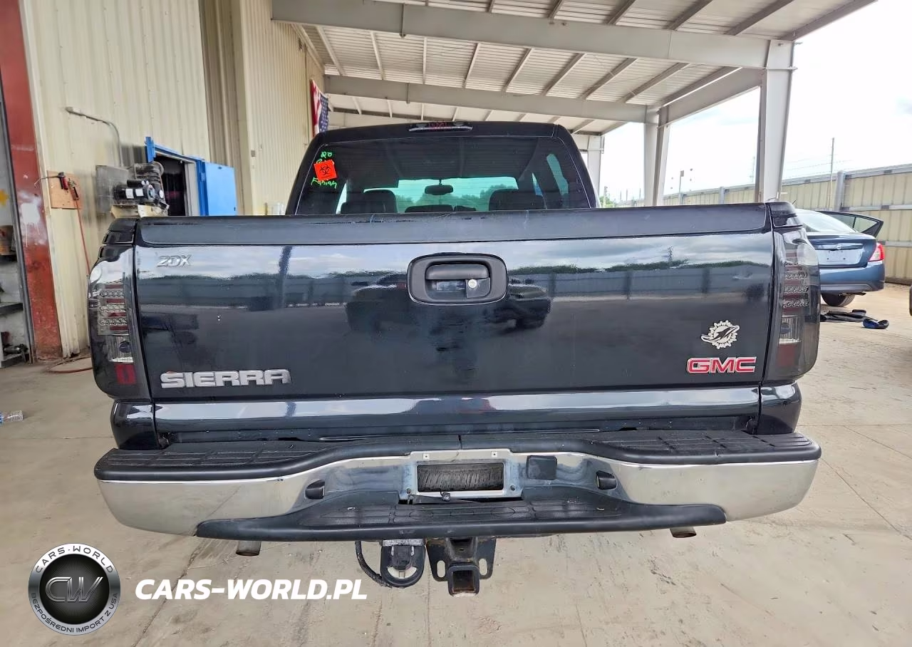 2005 GMC New Sierra C1500 VIN:2GTEC13T151156181 - 6
