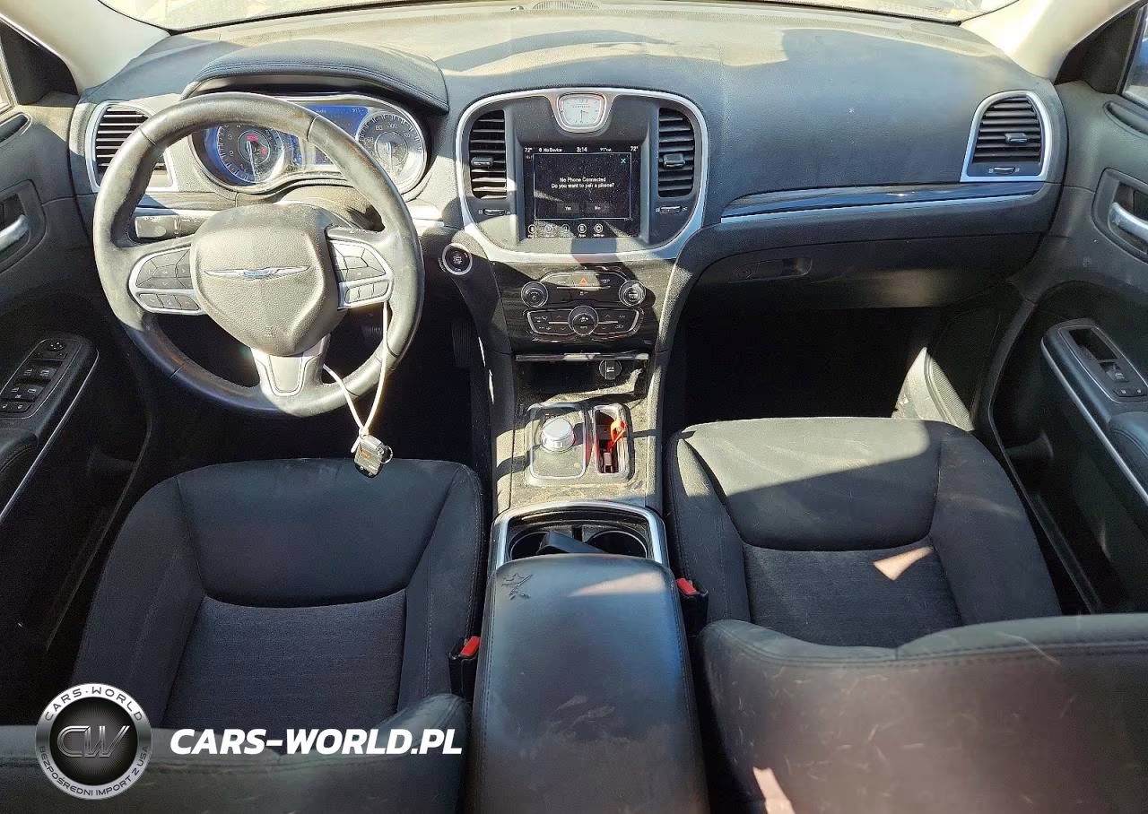 2020 Chrysler 300 Touring VIN:2C3CCAAG5LH128146 - 8
