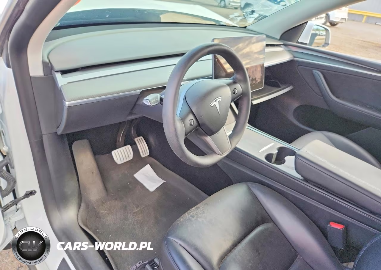 2023 Tesla Model Y VIN:7SAYGDEF5PF601521 - 8