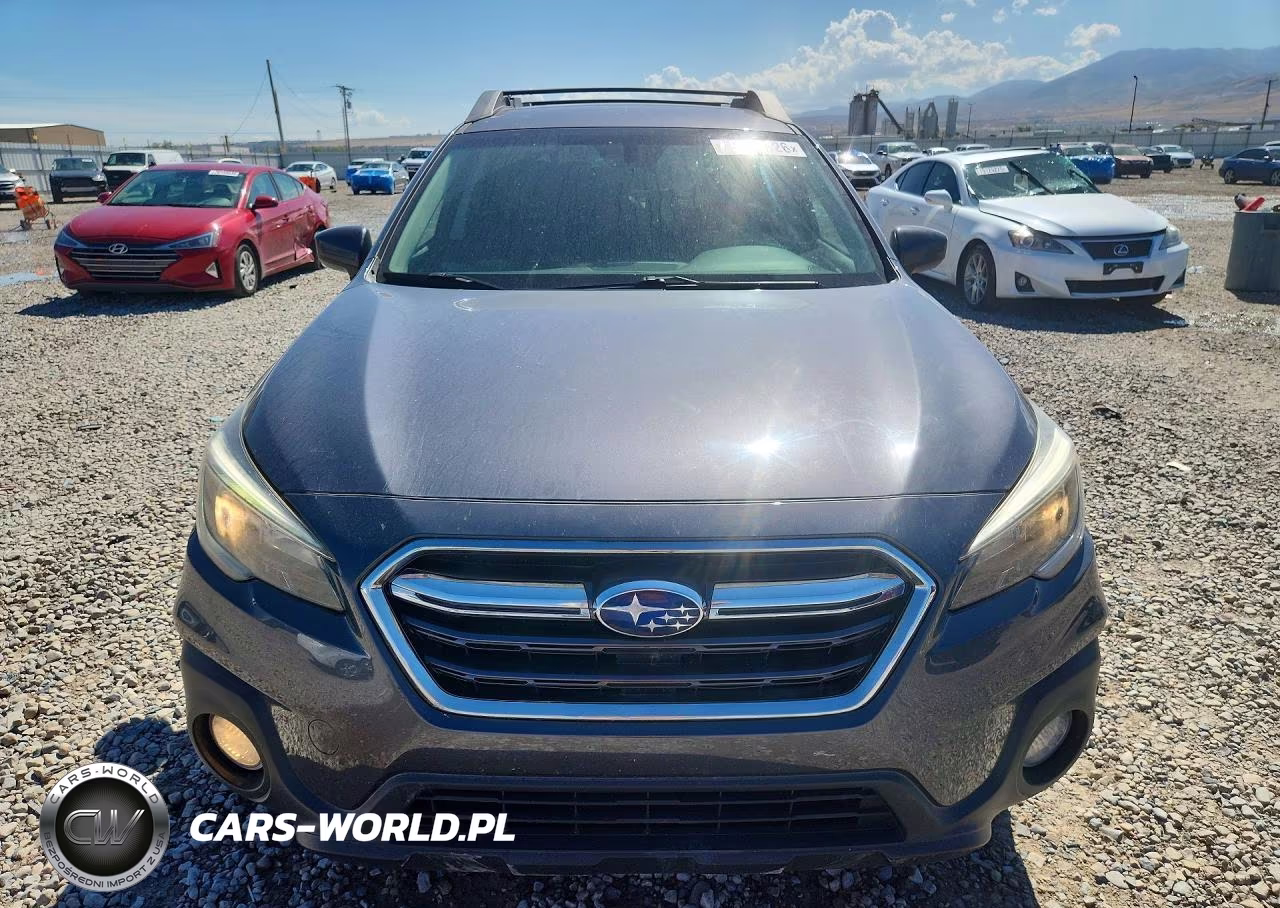 2019 Subaru Outback 2.5I Premium VIN:4S4BSAFC1K3201820 - 5