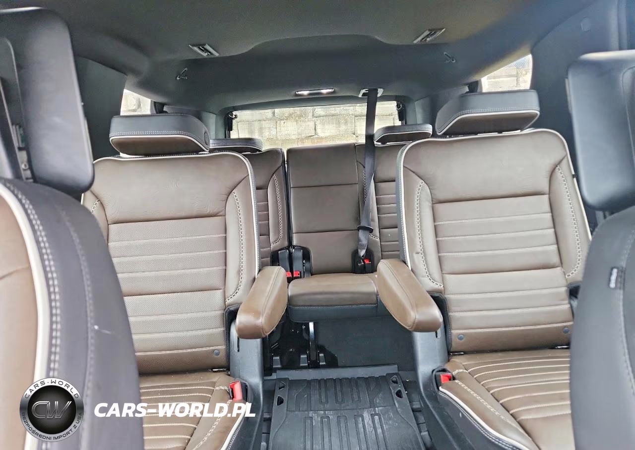 2026 GMC Yukon Denali Ultimate VIN:1GKS2EKL4TR145473 - 10